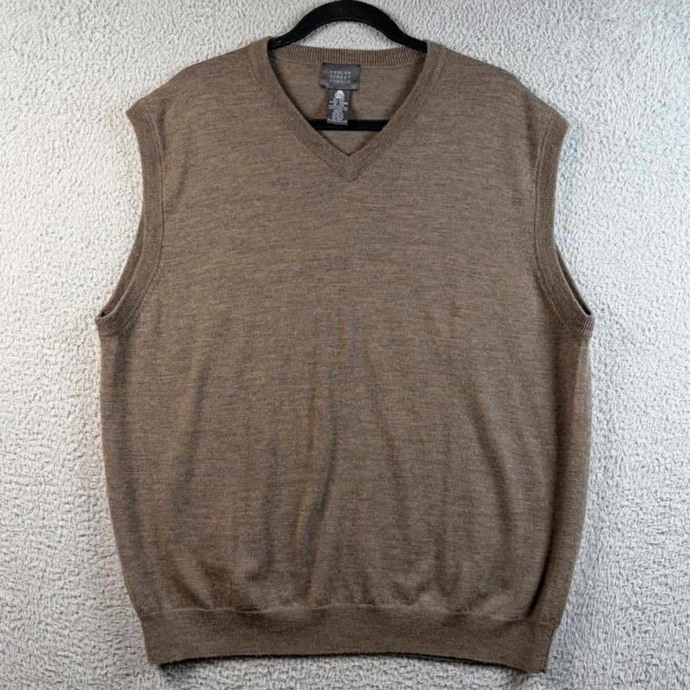 Mercer Street Studio Men XL Brown Merino Wool VNeck Sweater Vest Preppy Academia